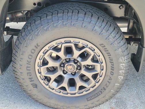 Super Black 2026 Nissan Frontier PRO-4X