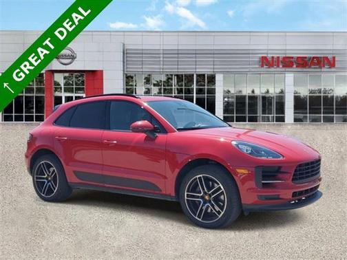 2020 Porsche Macan Base
