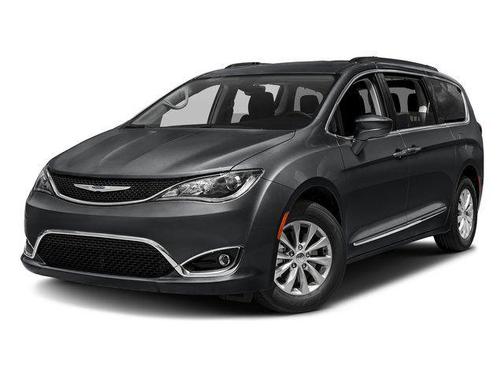 Granite Crystal Metallic Clearcoat 2017 Chrysler Pacifica Limited