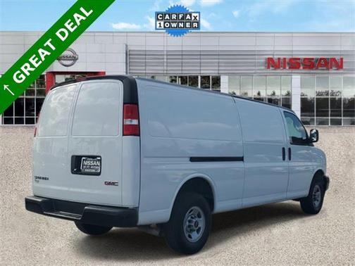 2023 GMC Savana 2500 Work Van