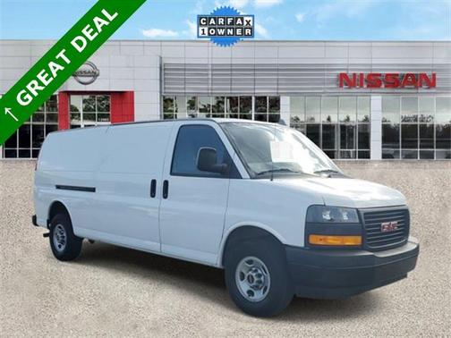 2023 GMC Savana 2500 Work Van