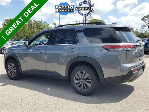 2023 Nissan Pathfinder SV FWD