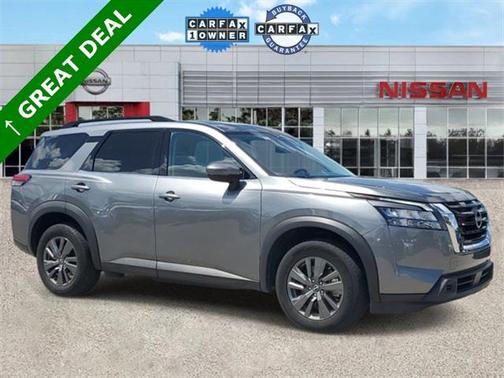 2023 Nissan Pathfinder SV FWD