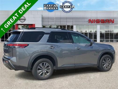 2023 Nissan Pathfinder SV FWD