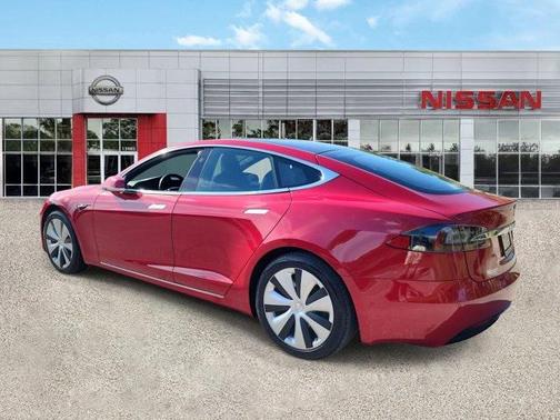 2021 Tesla Model S Long Range