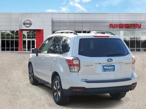 2017 Subaru Forester 2.5i