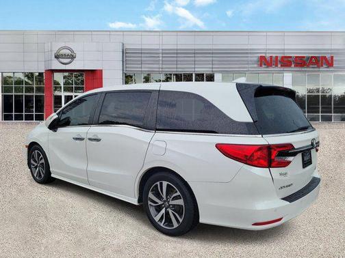 Platinum White Pearl 2021 Honda Odyssey Touring
