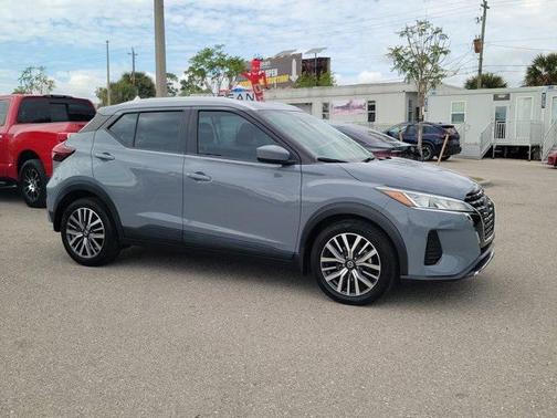 2021 Nissan Kicks SV