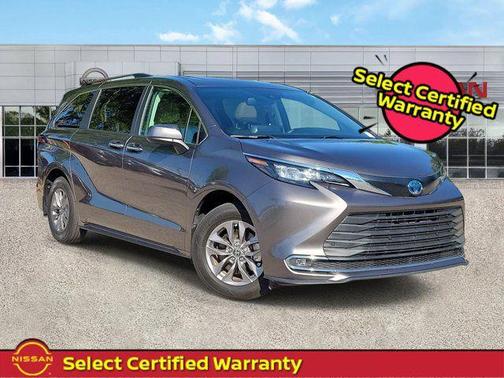 Predawn Gray Mica 2024 Toyota Sienna XLE