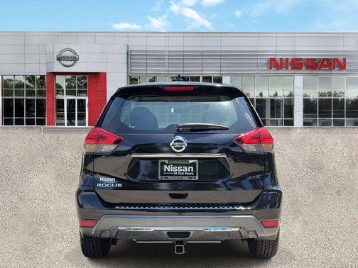 Magnetic Black 2017 Nissan Rogue S