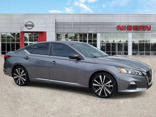 2021 Nissan Altima SR VC-Turbo FWD