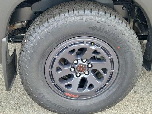 2025 Nissan Frontier PRO-X