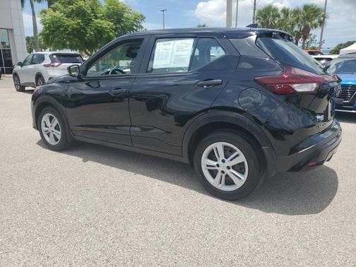 2024 Nissan Kicks S
