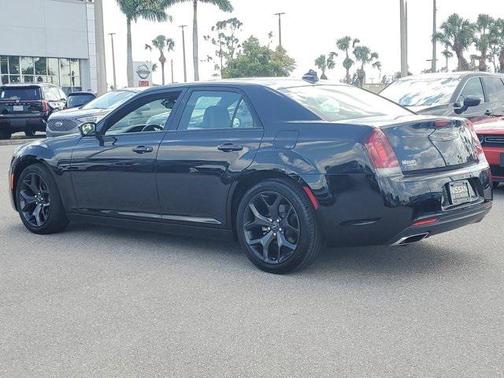 2023 Chrysler 300 S