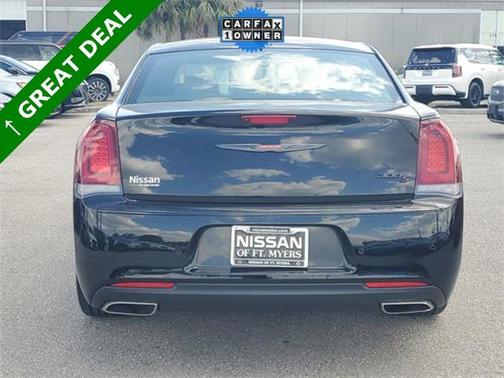 2023 Chrysler 300 S