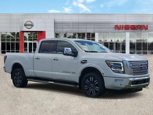 2023 Nissan Titan XD Platinum Reserve
