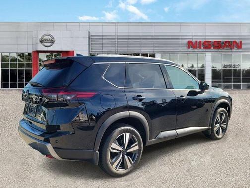 2025 Nissan Rogue SL