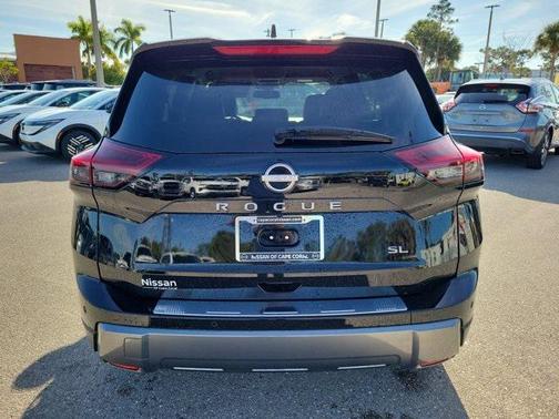 2025 Nissan Rogue SL