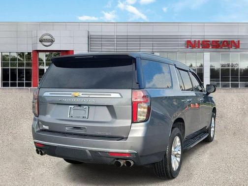 2022 Chevrolet Suburban Premier
