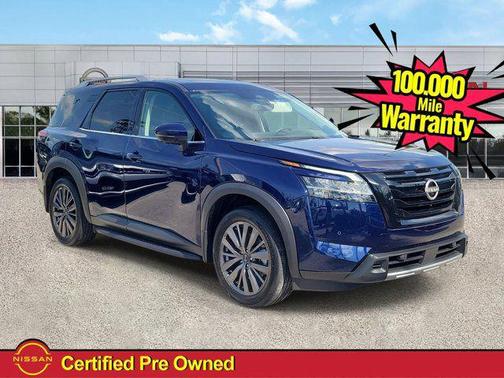 Deep Ocean Blue Pearl 2024 Nissan Pathfinder SL FWD