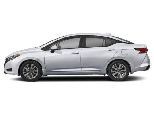 Gun Metallic 2025 Nissan Versa 1.6 SV