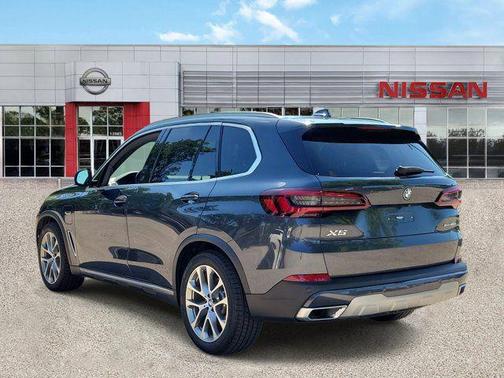 Arctic Grey Metallic 2022 BMW X5 PHEV xDrive45e