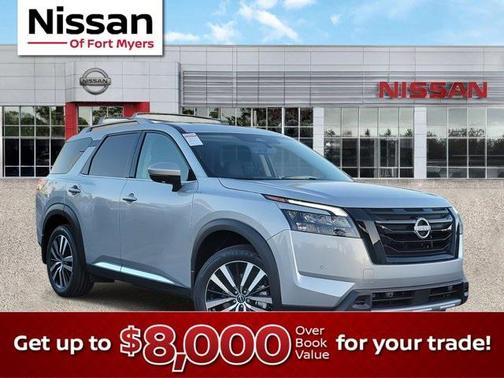 2025 Nissan Pathfinder Platinum FWD