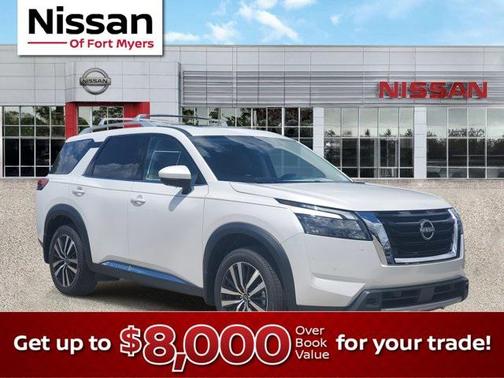 2025 Nissan Pathfinder Platinum FWD