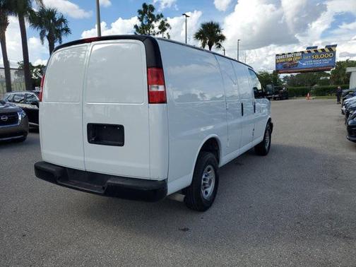 2021 GMC Savana 2500 Work Van