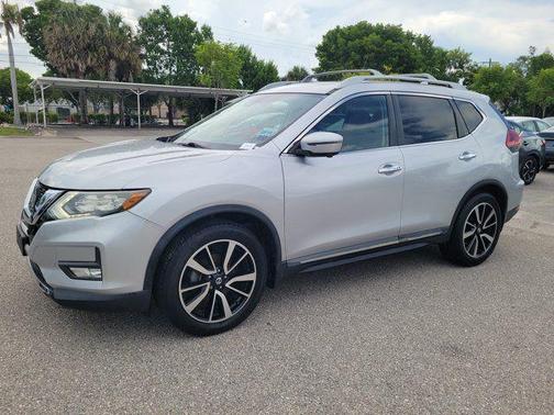 Brilliant Silver Metallic 2019 Nissan Rogue SL