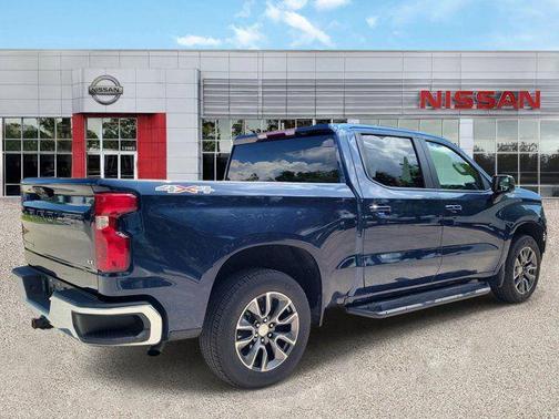 Northsky Blue Metallic 2022 Chevrolet Silverado 1500 LT