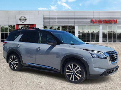2024 Nissan Pathfinder Platinum 4WD