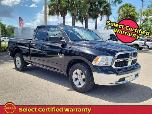 Diamond Black Crystal Pearlcoat 2024 RAM 1500 Classic SLT