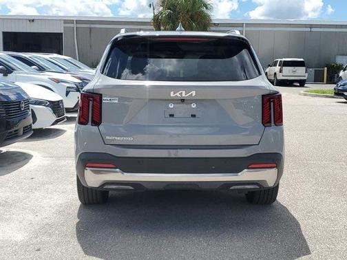 2024 Kia Sorento SX