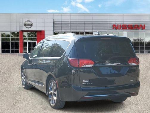 2019 Chrysler Pacifica Limited
