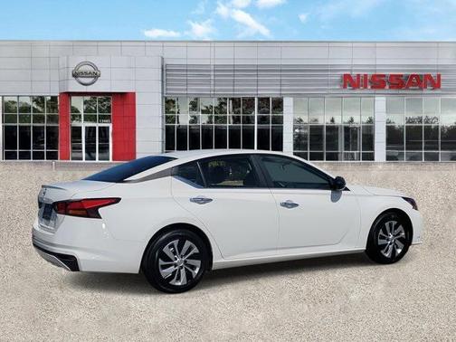 2024 Nissan Altima S FWD