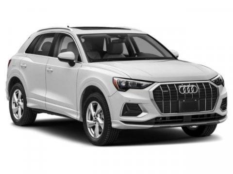2020 Audi Q3 45 S line Prestige