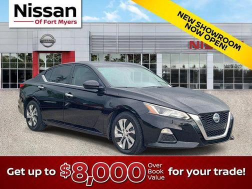 Super Black 2020 Nissan Altima S FWD
