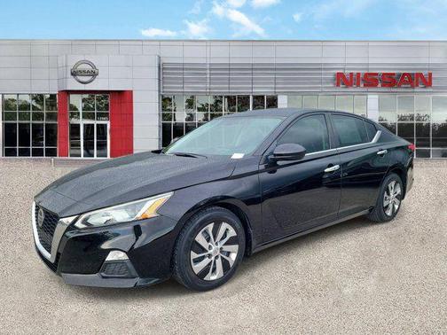 Super Black 2020 Nissan Altima S FWD