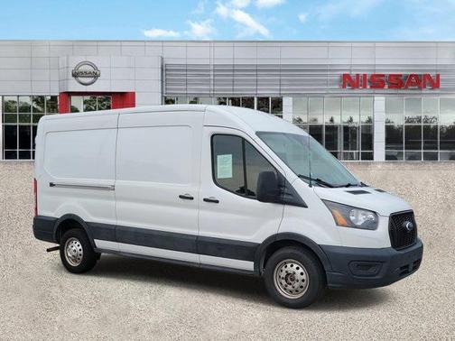 2022 Ford Transit-250 Base