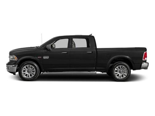 2017 RAM 1500 Limited Crew Cab 4x4 6'4' Box