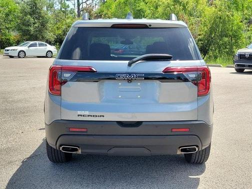 2023 GMC Acadia FWD SLE