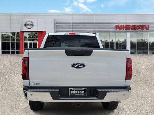 OXFORD WHITE 2025 Ford F-150 XLT