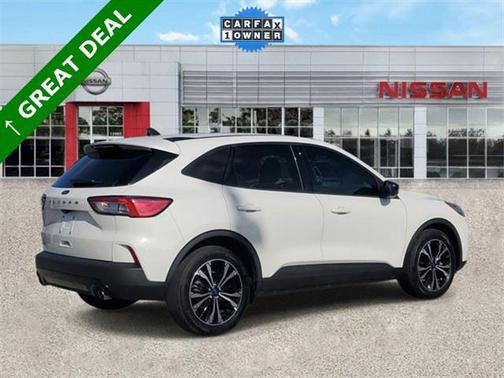 2022 Ford Escape SE
