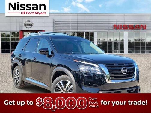 2025 Nissan Pathfinder Platinum FWD