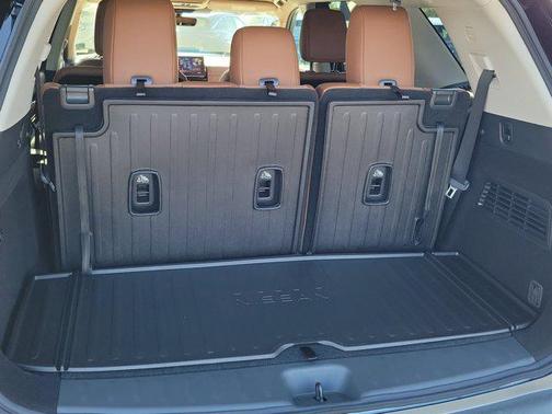 Boulder Gray Pearl 2026 Nissan Pathfinder Platinum