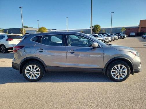 2021 Nissan Rogue Sport S