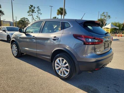 2021 Nissan Rogue Sport S