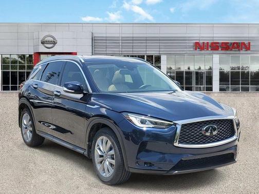 2022 INFINITI QX50 LUXE
