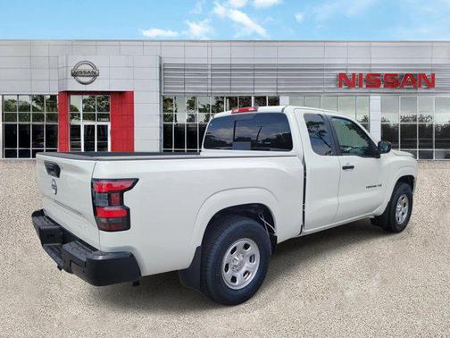 Glacier White 2027 Nissan Frontier S
